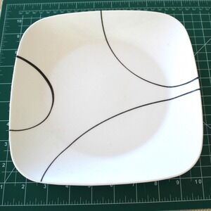 Corelle Vitrelle Simple Sketch Square Lunch‎ Plate 8.75" White Black Made in USA
